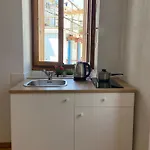 Adele House Apartamento *