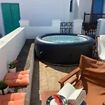 Adele House Apartamento Skopelos Town