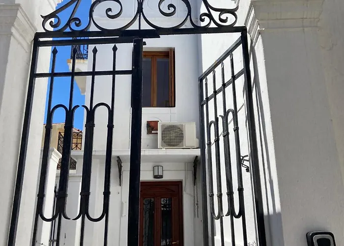 Apartment Adele House Skopelos Town