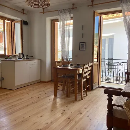 Adele House 아파트 *