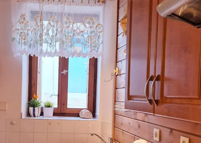 Adele House Apartment *